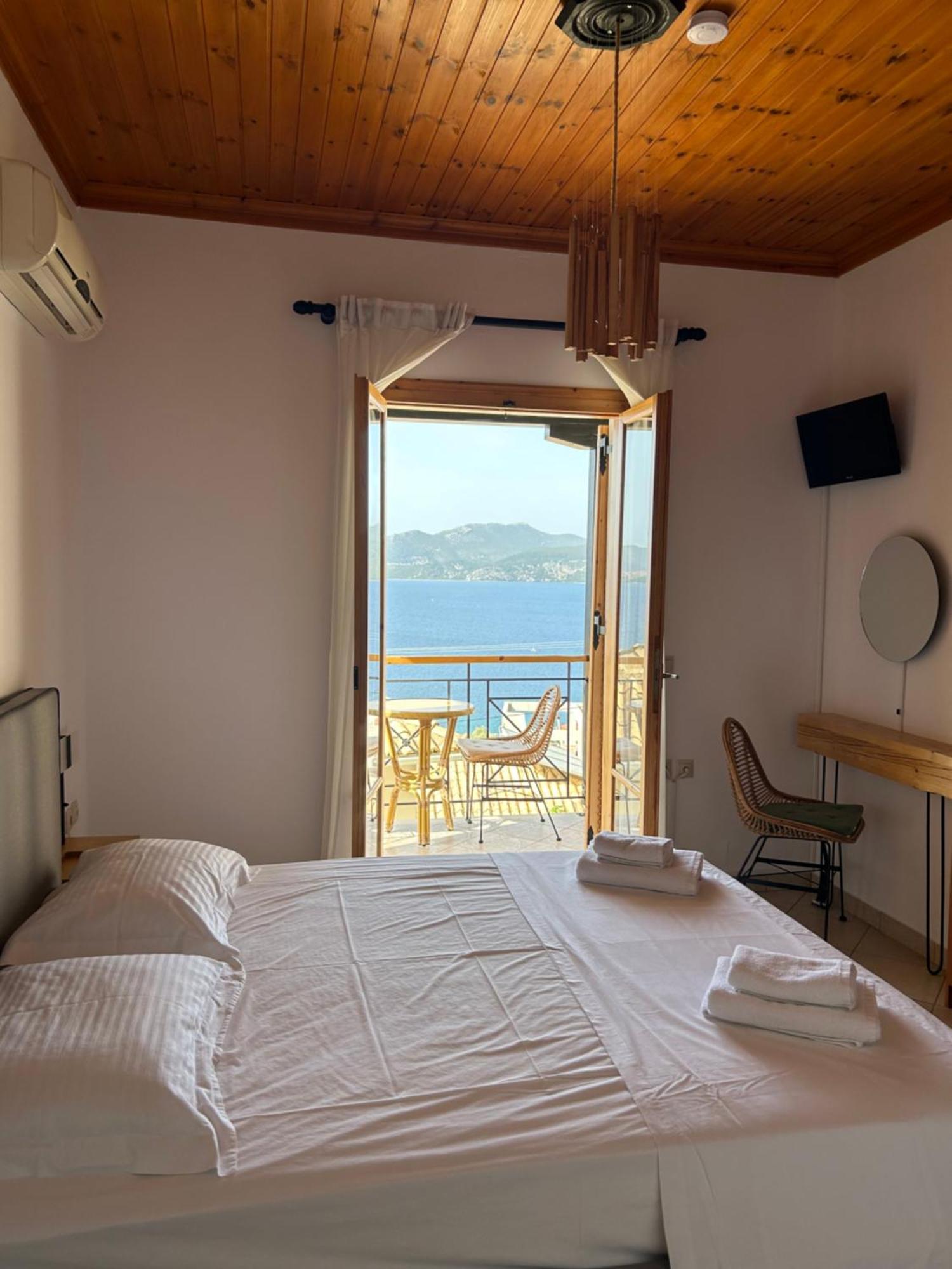 Villa Saint George Nikiana Bagian luar foto