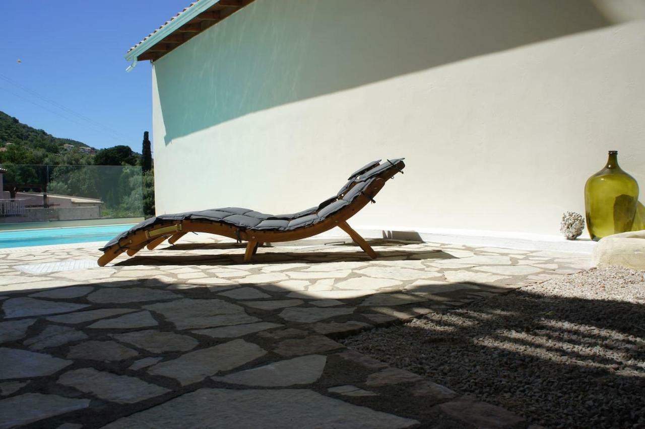 Villa Saint George Nikiana Bagian luar foto